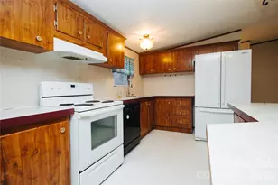 2506 Lytle Mountain Rd, Old Fort, NC 28752 - Photo 14