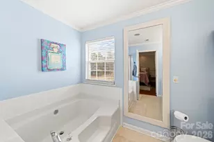 12401 Cardinal Point Rd, Charlotte, NC 28269 - Photo 18