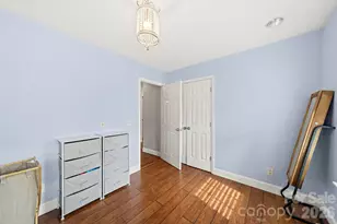 12401 Cardinal Point Rd, Charlotte, NC 28269 - Photo 26