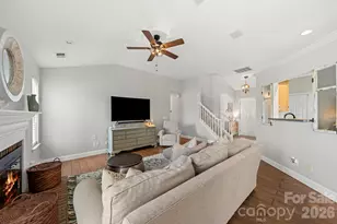 12401 Cardinal Point Rd, Charlotte, NC 28269 - Photo 6