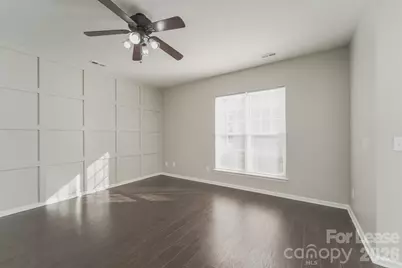 136 E Morehouse Avenue, Mooresville, NC 28117 - Photo 4