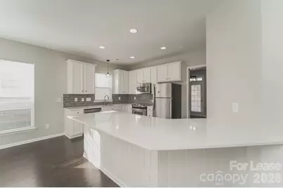 136 E Morehouse Avenue, Mooresville, NC 28117 - Photo 8