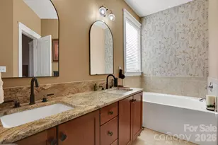 4 Hoolet Ct, Candler, NC 28715 - Photo 16