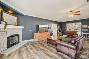 76 Cheraw Ln, Flat Rock, NC 28731 - Photo 6