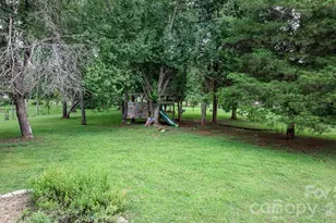 1221 Willow Creek Dr, Newton, NC 28658 - Photo 42