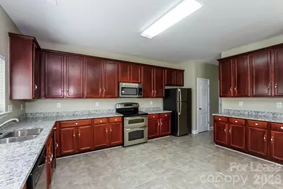 3011 Kraus Glen Drive, Charlotte, NC 28214 - Photo 8