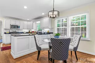 72 Brookwood Rd, Asheville, NC 28804 - Photo 10