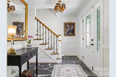 72 Brookwood Road, Asheville, NC 28804 - Photo 2
