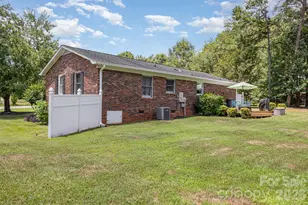 2028 Rock Springs Cir, Denver, NC 28037 - Photo 28
