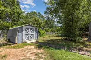 2028 Rock Springs Cir, Denver, NC 28037 - Photo 34
