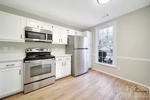 9112 Nolley Ct, Charlotte, NC 28270 - Photo 8