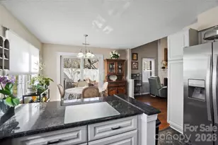 2538 Dalston Ln, Charlotte, NC 28210 - Photo 18