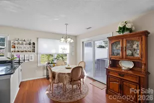 2538 Dalston Ln, Charlotte, NC 28210 - Photo 10