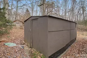 1526 Bills Creek Rd, Lake Lure, NC 28746 - Photo 8