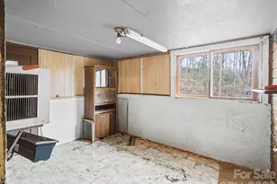 1526 Bills Creek Rd, Lake Lure, NC 28746 - Photo 20