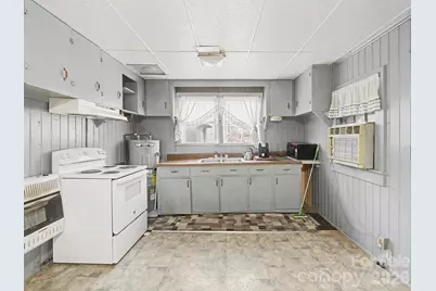 1526 Bills Creek Road, Lake Lure, NC 28746 - Photo 18