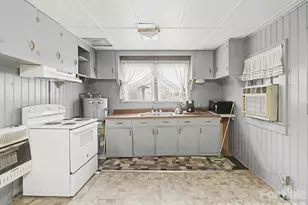 1526 Bills Creek Rd, Lake Lure, NC 28746 - Photo 18