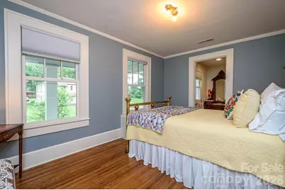 832 4th Avenue W, Hendersonville, NC 28739 - Photo 34