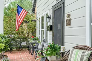 832 4th Ave W, Hendersonville, NC 28739 - Photo 2