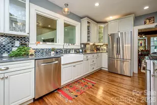 832 4th Ave W, Hendersonville, NC 28739 - Photo 14