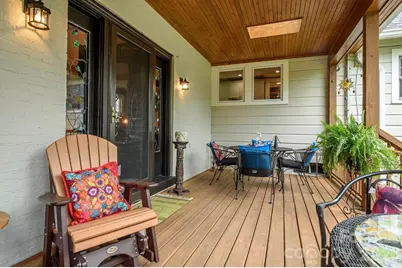 832 4th Avenue W, Hendersonville, NC 28739 - Photo 24