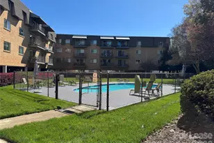 1323 Queens Rd, Charlotte, NC 28207 - Photo 40