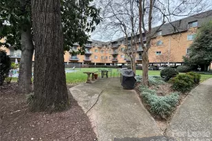 1323 Queens Rd, Charlotte, NC 28207 - Photo 34