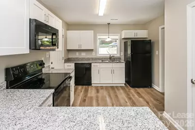 6145 Loch Arbor Lane, Mint Hill, NC 28227 - Photo 8