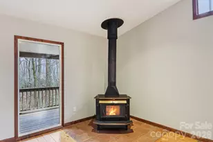 71 N Setsi Ln, Brevard, NC 28712 - Photo 8