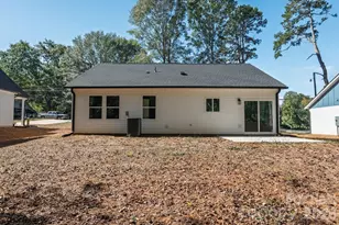 514 N Mulberry St, Cherryville, NC 28021 - Photo 32