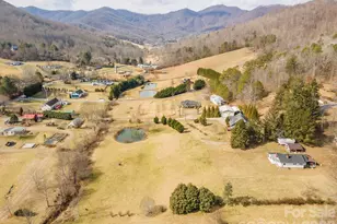 18 Hoye Ln, Candler, NC 28715 - Photo 2