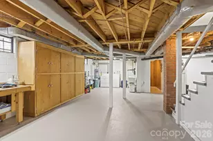 1223 Oakland St, Hendersonville, NC 28792 - Photo 26