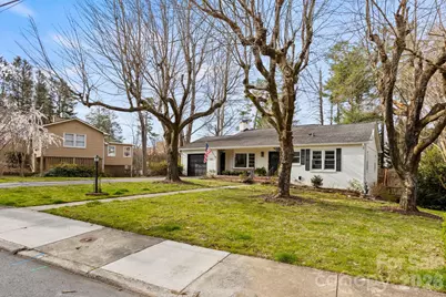 1223 Oakland Street, Hendersonville, NC 28792 - Photo 4