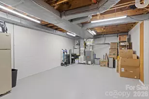 1223 Oakland St, Hendersonville, NC 28792 - Photo 28