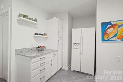 1223 Oakland Street, Hendersonville, NC 28792 - Photo 14