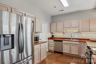 475 S Church St, Hendersonville, NC 28792 - Photo 12