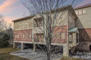 475 S Church St, Hendersonville, NC 28792 - Photo 1