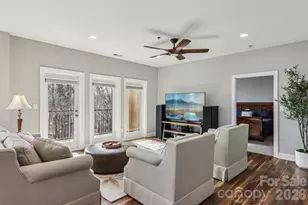 475 S Church St, Hendersonville, NC 28792 - Photo 4