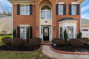 6714 Reedy Creek Rd, Charlotte, NC 28215 - Photo 2