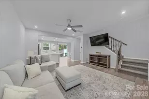 11310 Bartrams Wy, Charlotte, NC 28278 - Photo 8