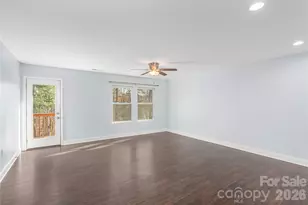 113 Tail Feather Ln, Candler, NC 28715 - Photo 8