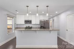 113 Tail Feather Ln, Candler, NC 28715 - Photo 10