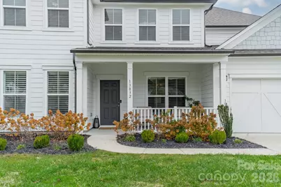 13832 Water Terrace Drive, Huntersville, NC 28078 - Photo 2