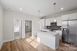 339 Gray Dr, Charlotte, NC 28213 - Photo 18