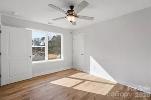 339 Gray Dr, Charlotte, NC 28213 - Photo 40