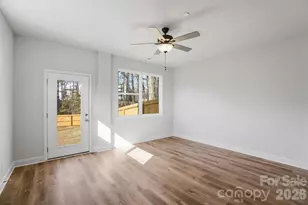 339 Gray Dr, Charlotte, NC 28213 - Photo 6