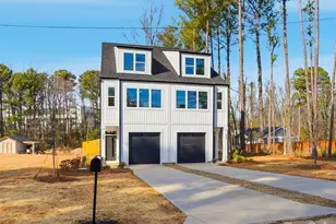 339 Gray Dr, Charlotte, NC 28213 - Photo 2