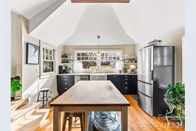 4 Duke Street, Asheville, NC 28803 - Photo 12