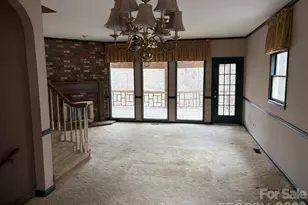 6231 Padget Parrish Ct, Charlotte, NC 28270 - Photo 2