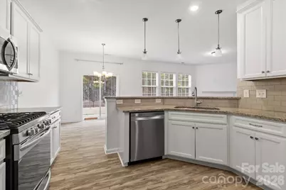 16056 Hammersmith Farm Drive, Charlotte, NC 28273 - Photo 12